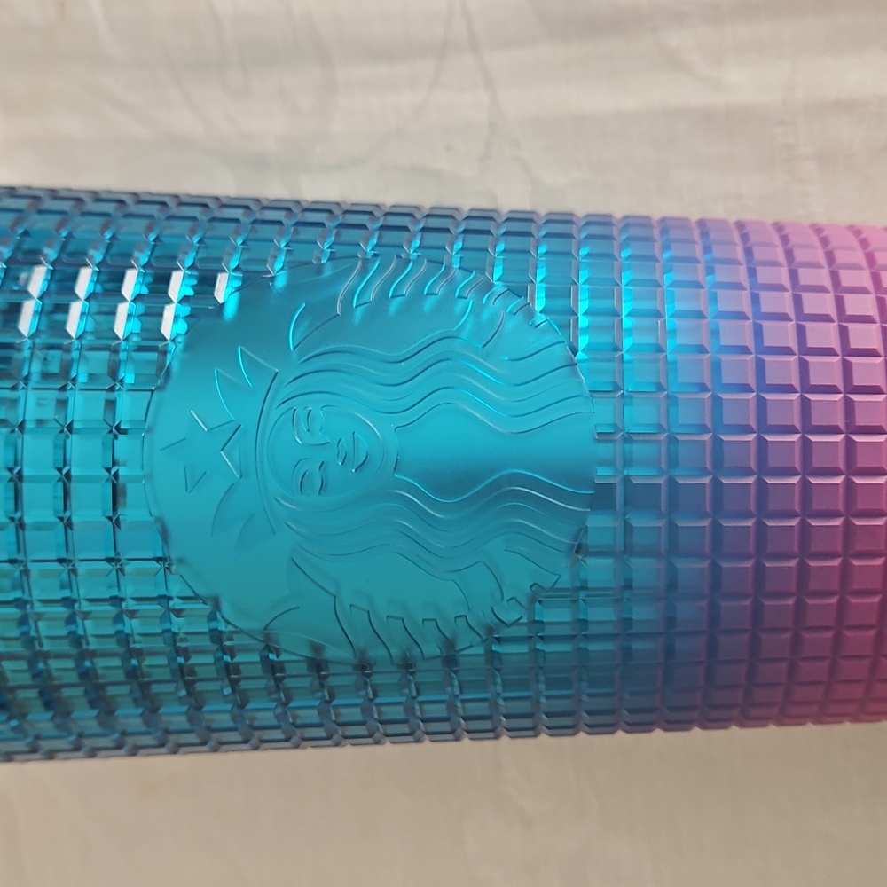 Starbucks Tim Singleton Rainbow Grid Gradient Ombre Venti 24oz Tumbler. - Picture 5 of 8